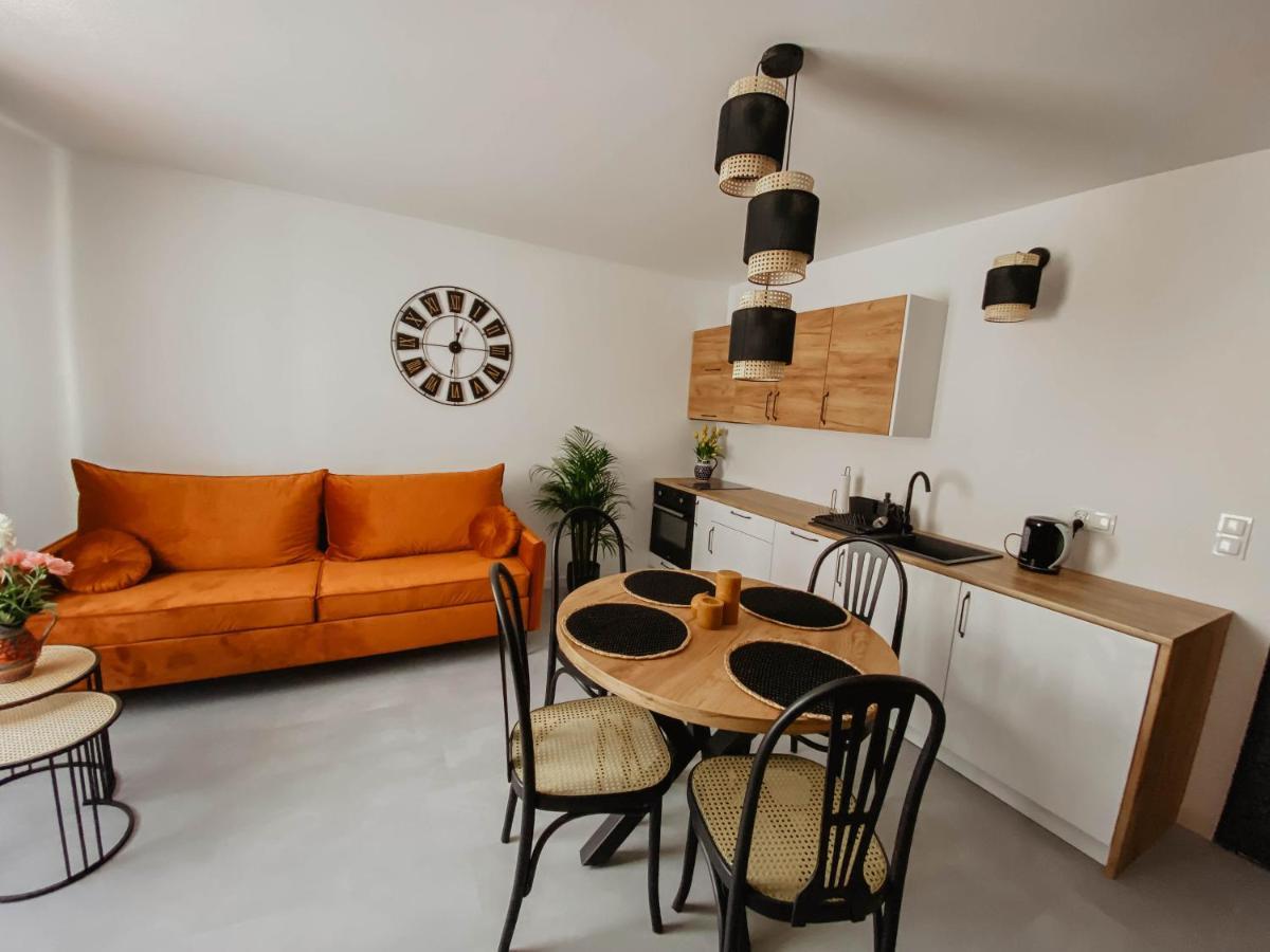 Ferienwohnung Cztery Pory Roku Wiele Exterior foto