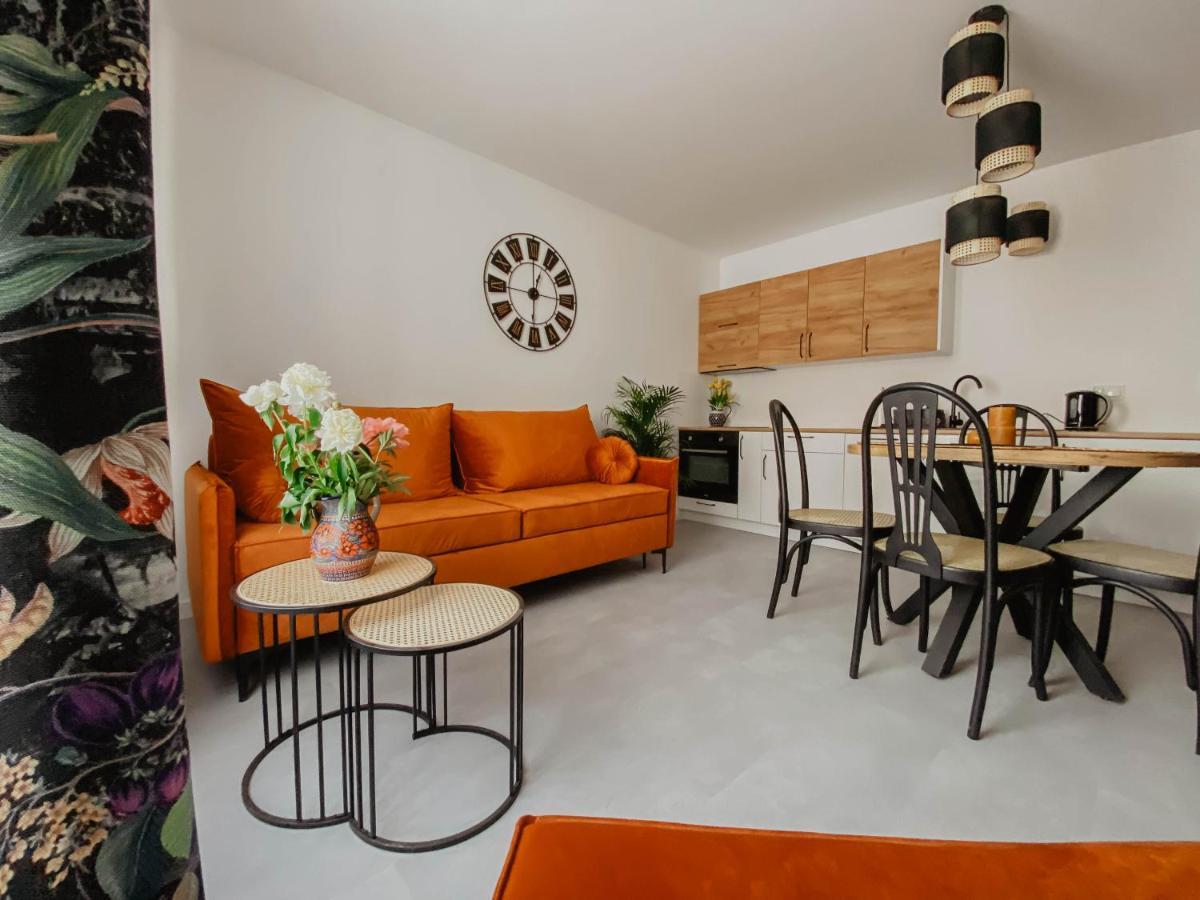 Ferienwohnung Cztery Pory Roku Wiele Exterior foto