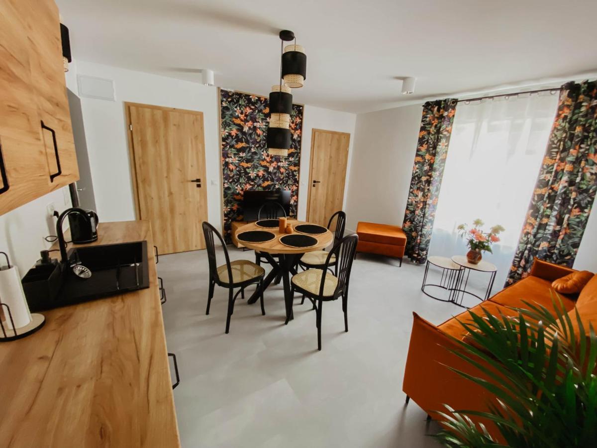 Ferienwohnung Cztery Pory Roku Wiele Exterior foto