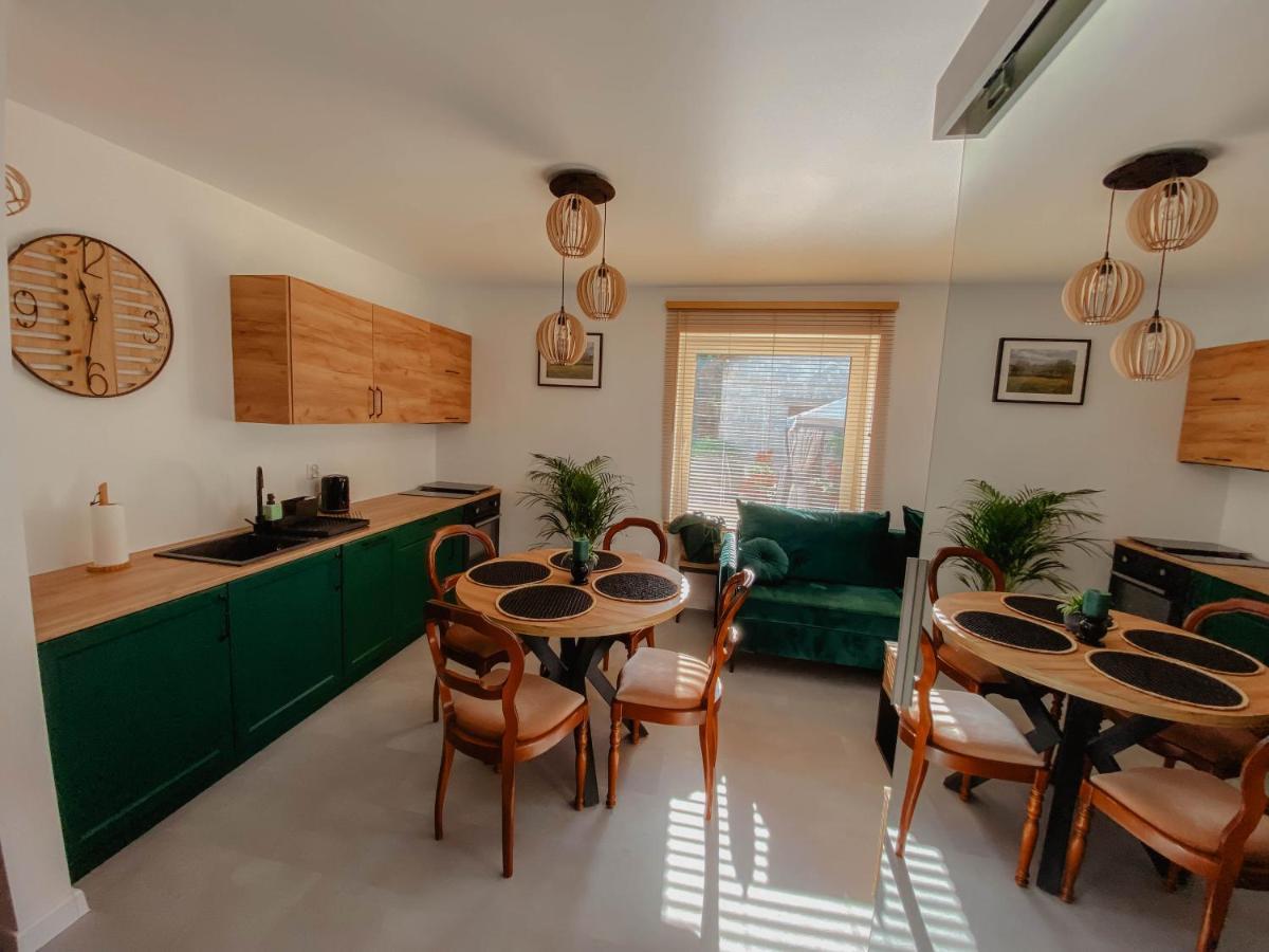 Ferienwohnung Cztery Pory Roku Wiele Exterior foto