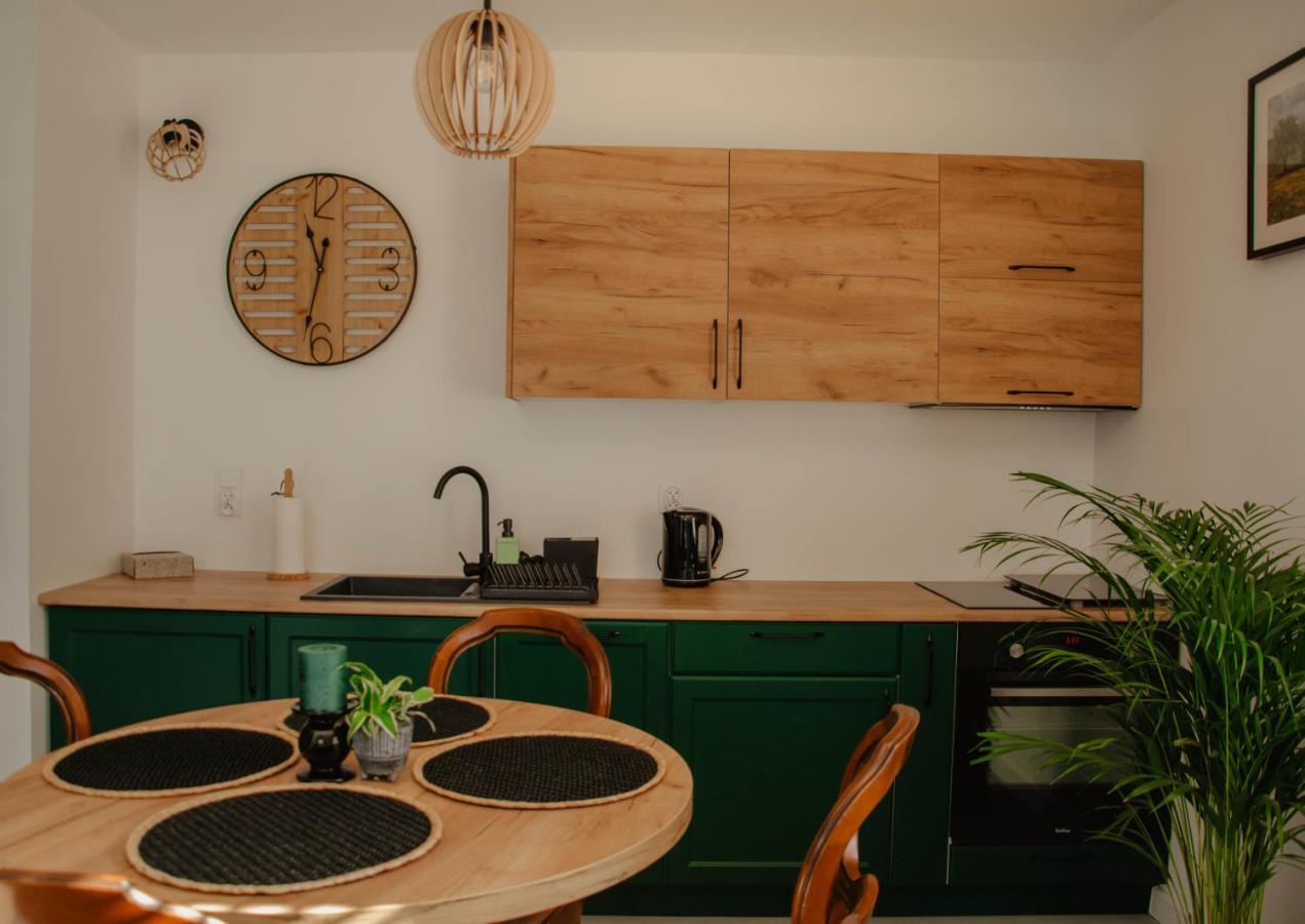 Ferienwohnung Cztery Pory Roku Wiele Exterior foto